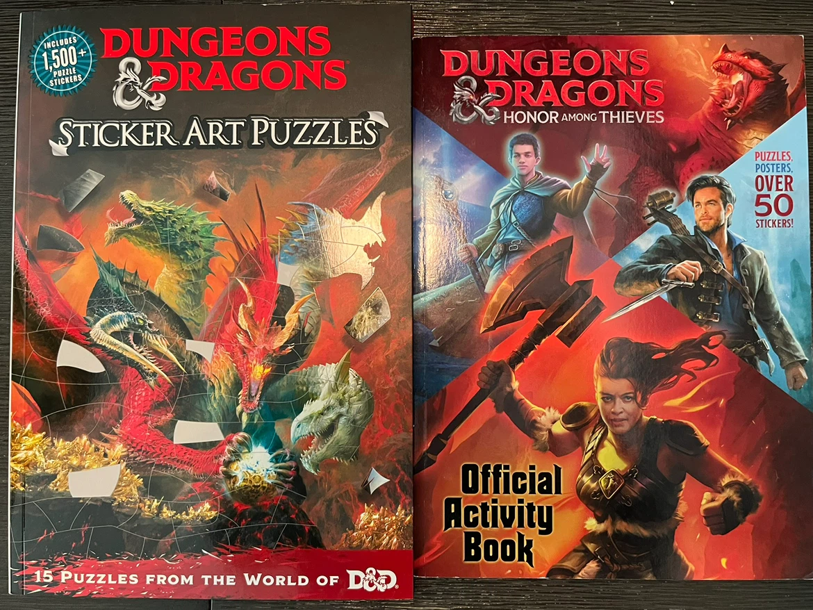 Dungeons & Dragons Official Activity Book & Sticker Art Puzzles