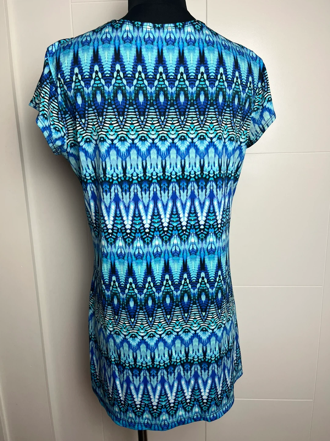 Initiatives Blue Patterned Sequin Embellished V-Neck Tunic Top - photo 2
