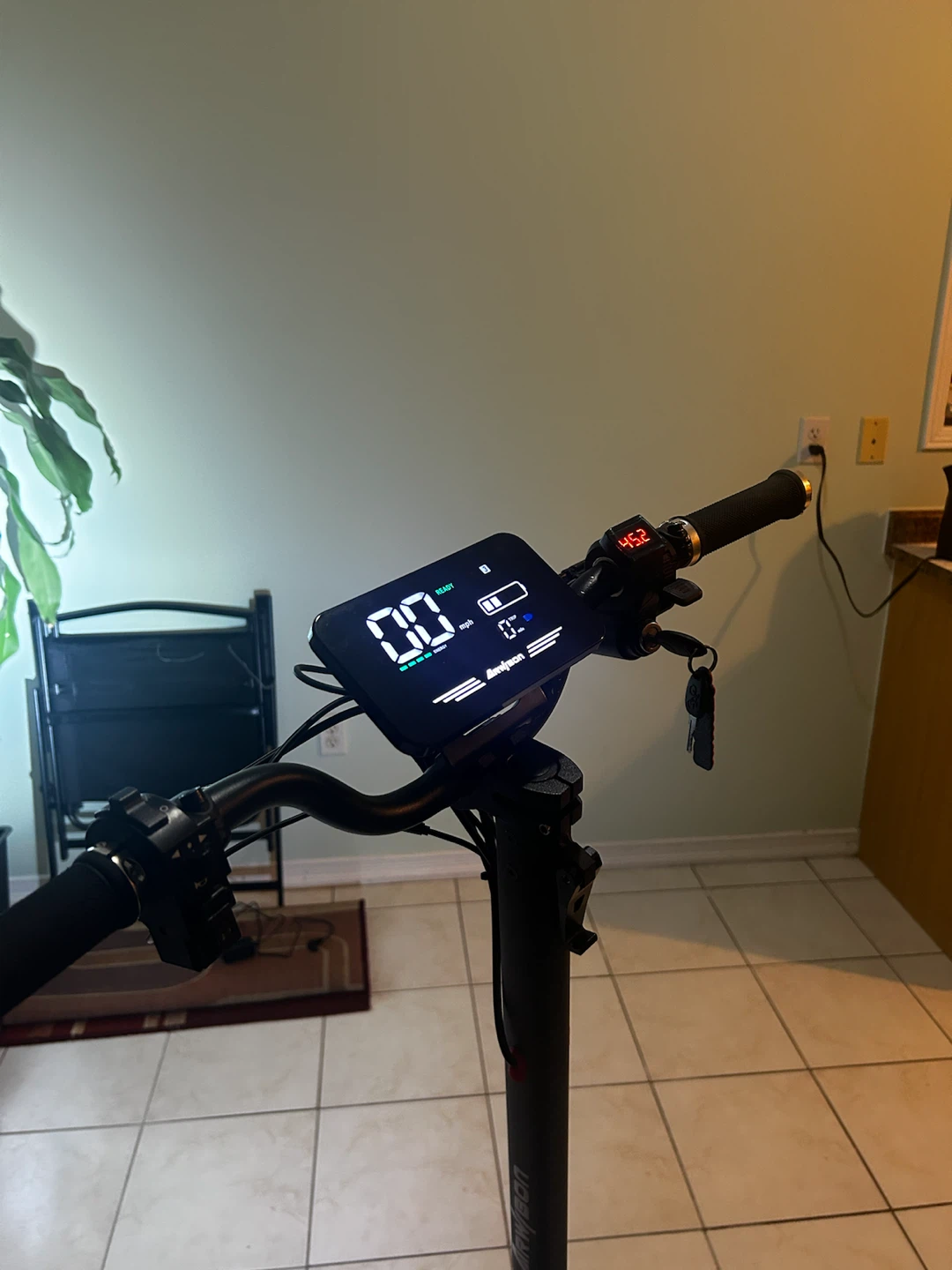 Arwibon Electric Scooter - photo 2