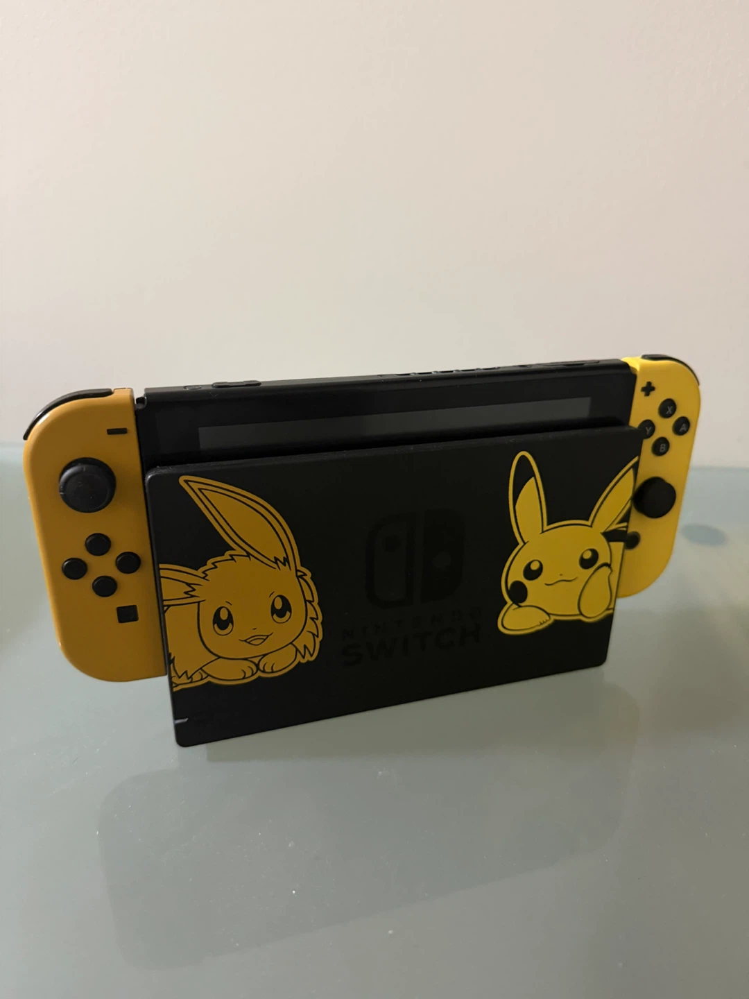 Nintendo Switch Console - Let’s Go Pikachu Edition