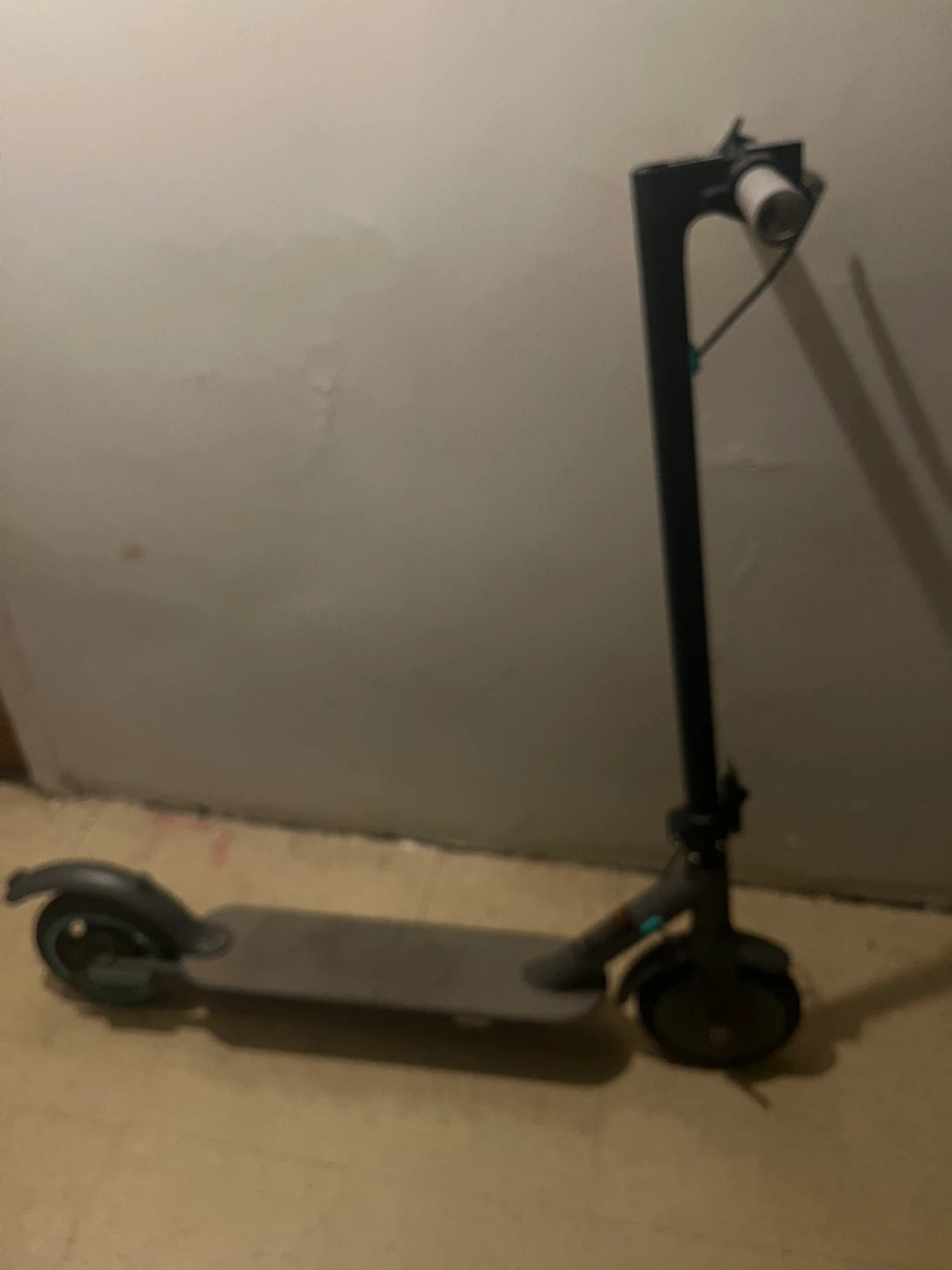 electric scooter (READ DESCRIPTION)