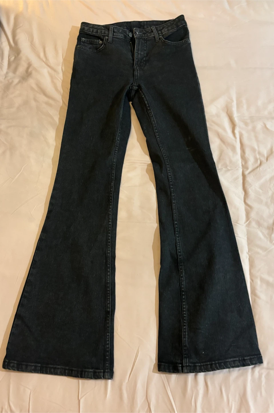 Size 3 No Boundaries Flare Jeans