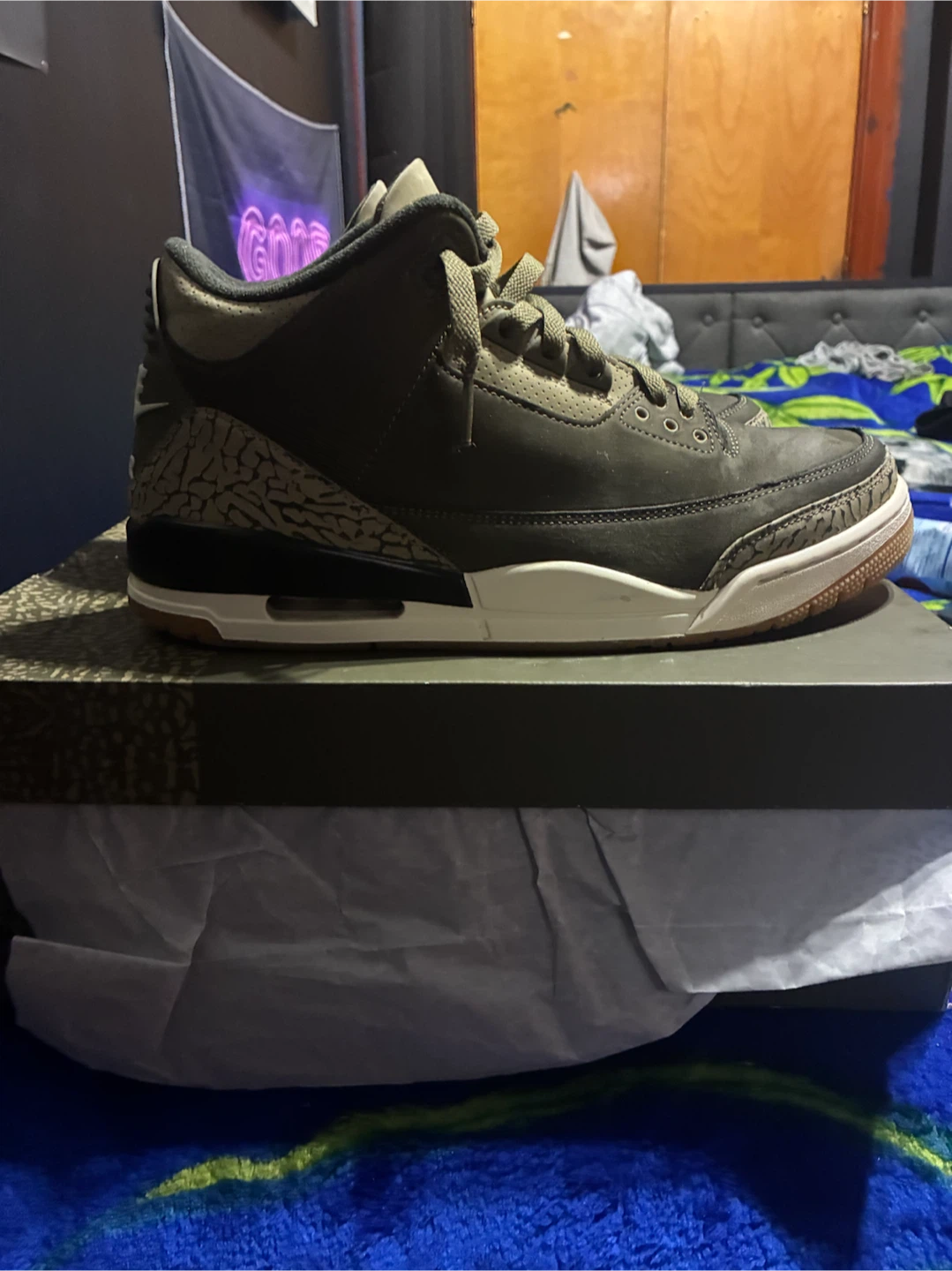 Air Jordan 3 Retro "Desert Elephant" - photo 4