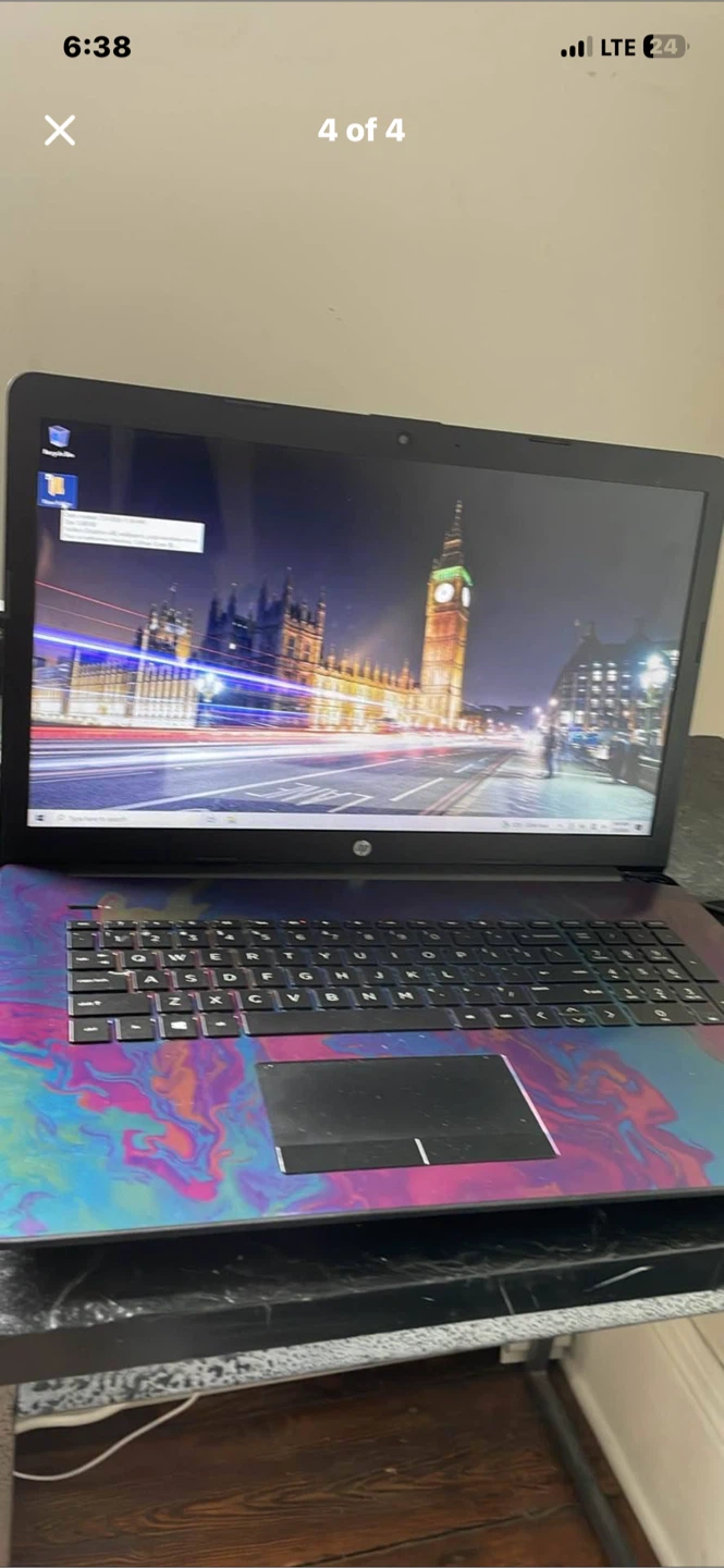 HP Laptop - photo 3