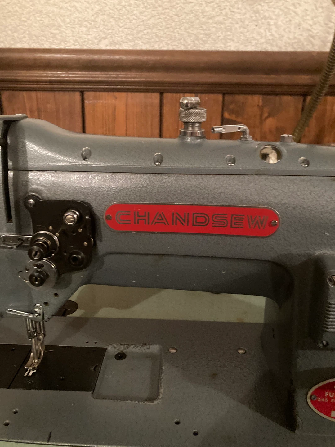 Chandler Furniture Sewing Machine - photo 4