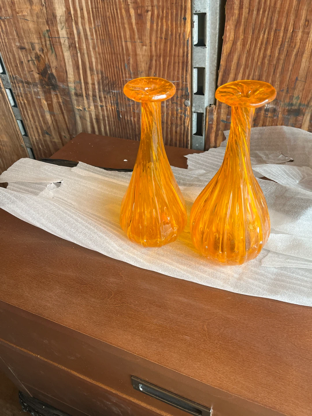 Set of 2 Orange Glass Vases $ each or 4 for $10 - photo 3