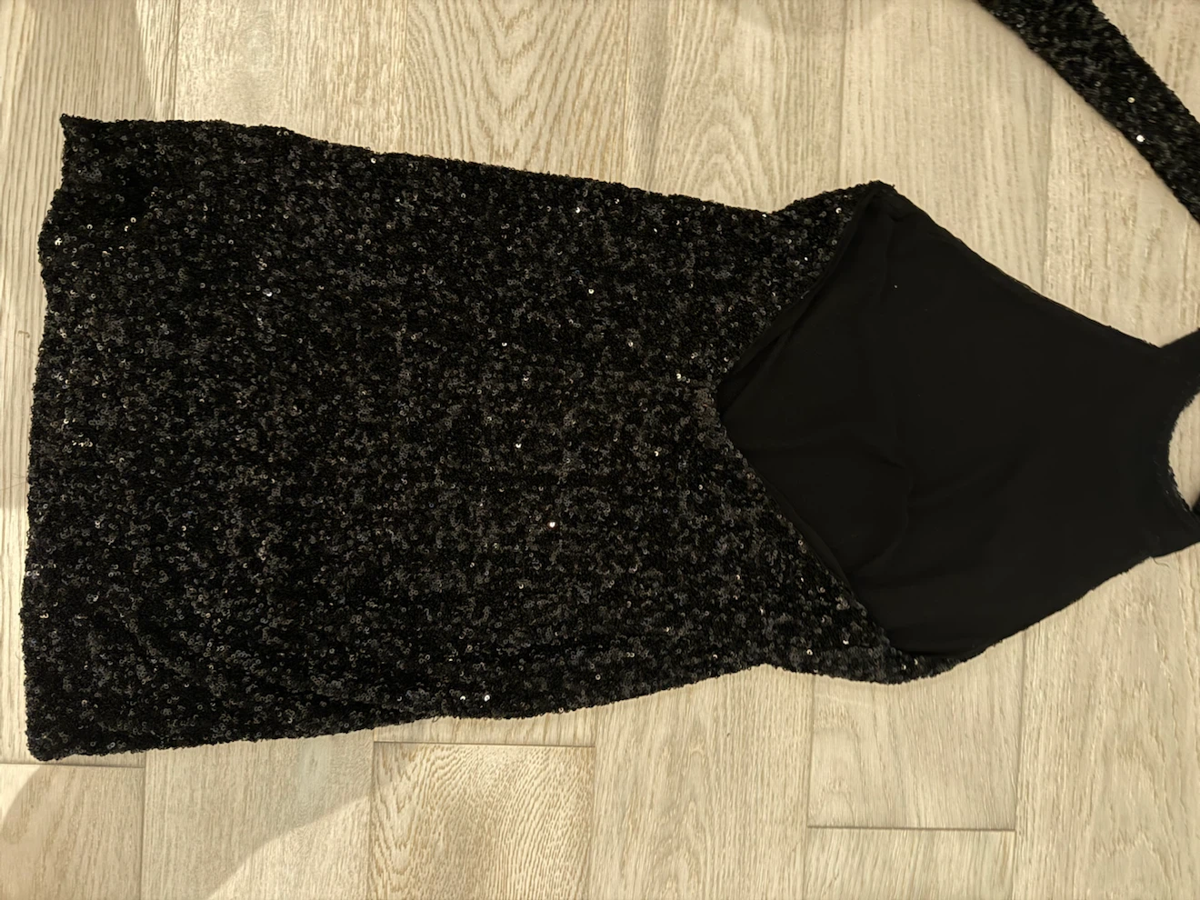 Sparkly Black neck backless dress - photo 5