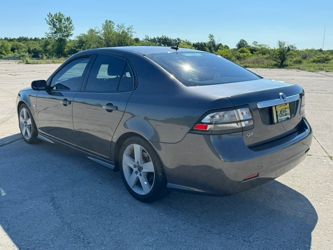 Gray 2011 Saab 9-3 Turbo Sedan - photo 2