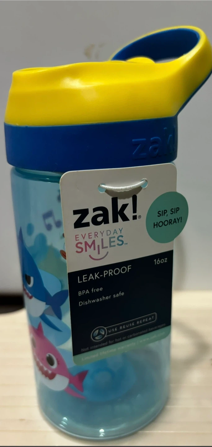 Zak! Everyday Smiles Shark Water Bottle 16oz