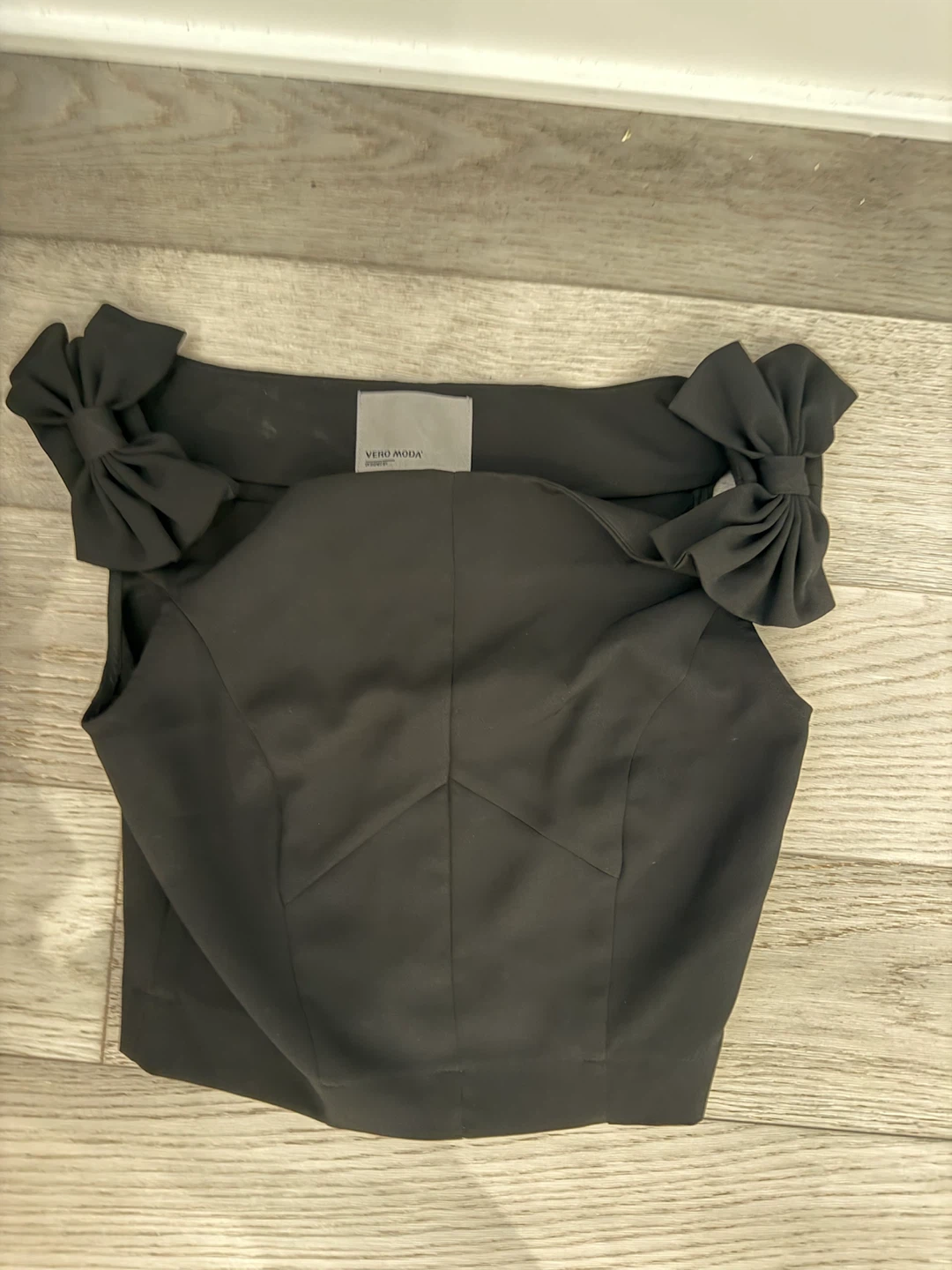 Vero Moda Black Bow Detail Top