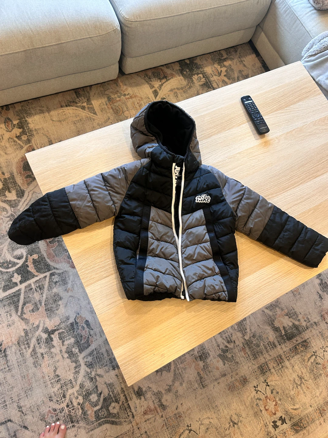 Like new kids Nike coat