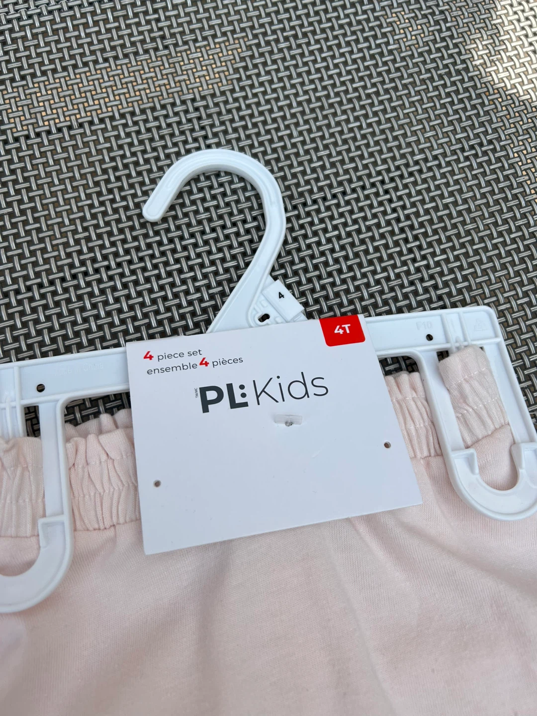 BRAND NEW GIRLS 4 PIECE SET SIZE 4T (SEE LISTING) - photo 4