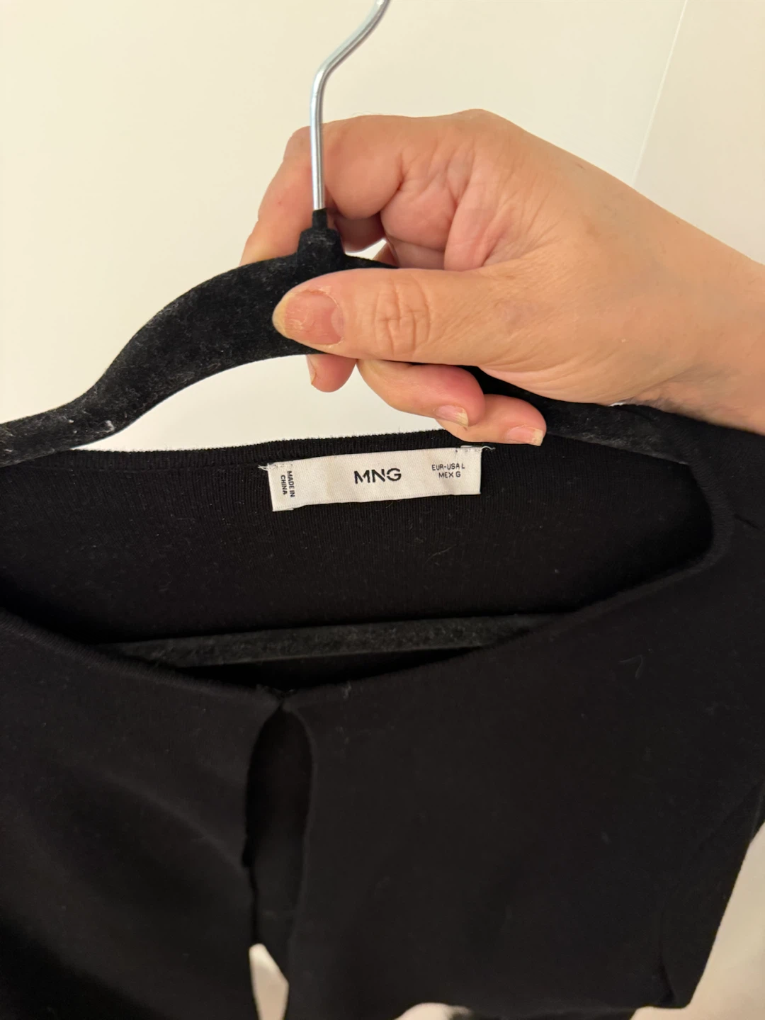 Black Cardigan with Faux Fur Cuffs - MANGO - photo 3
