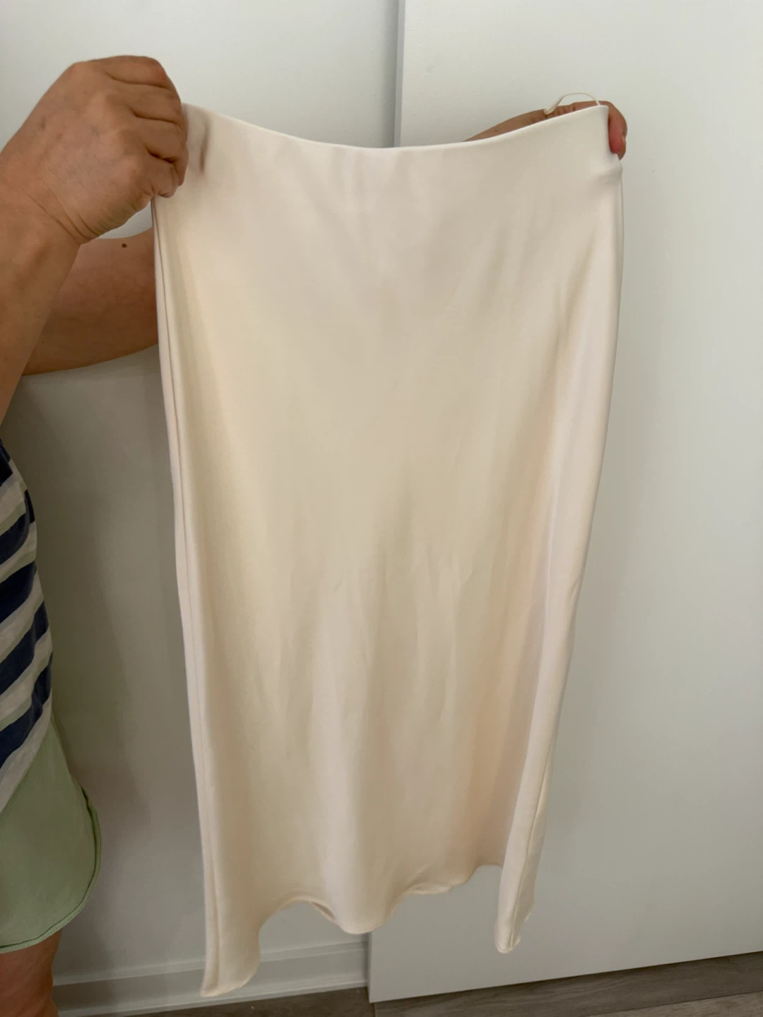ZARA Cream Satin Midi Skirt