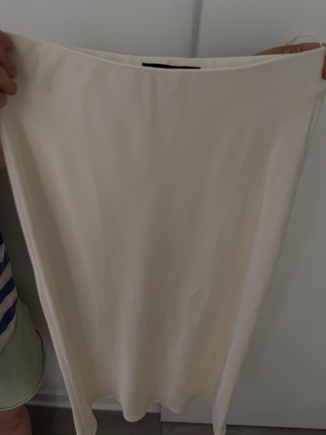 ZARA Cream Satin Midi Skirt - photo 3