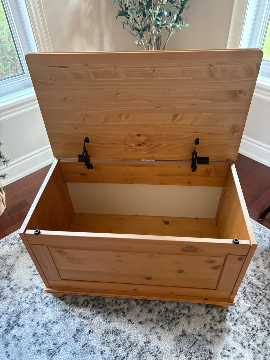 Wooden Storage Chest Trunk