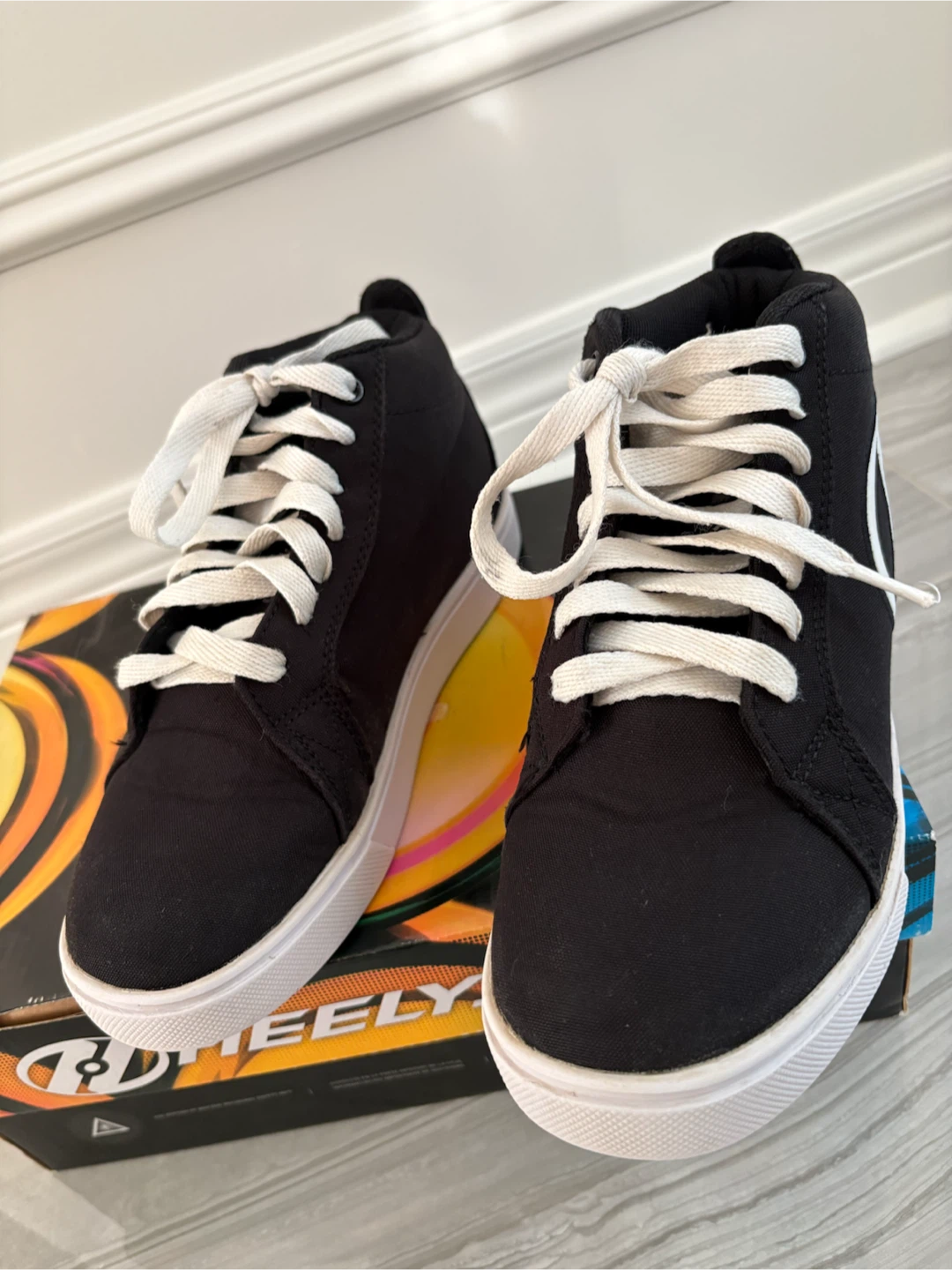 Heelys Black Mid-Top Shoes - photo 3