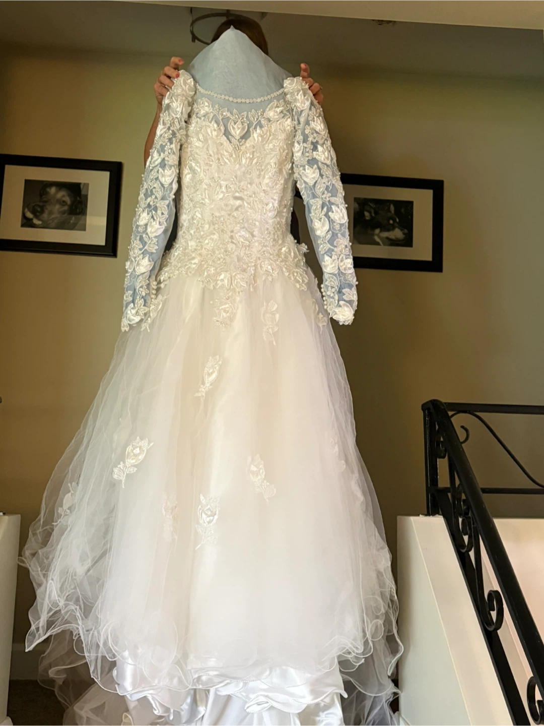 White Wedding Dress with Long Lace Sleeves size 14 - photo 4