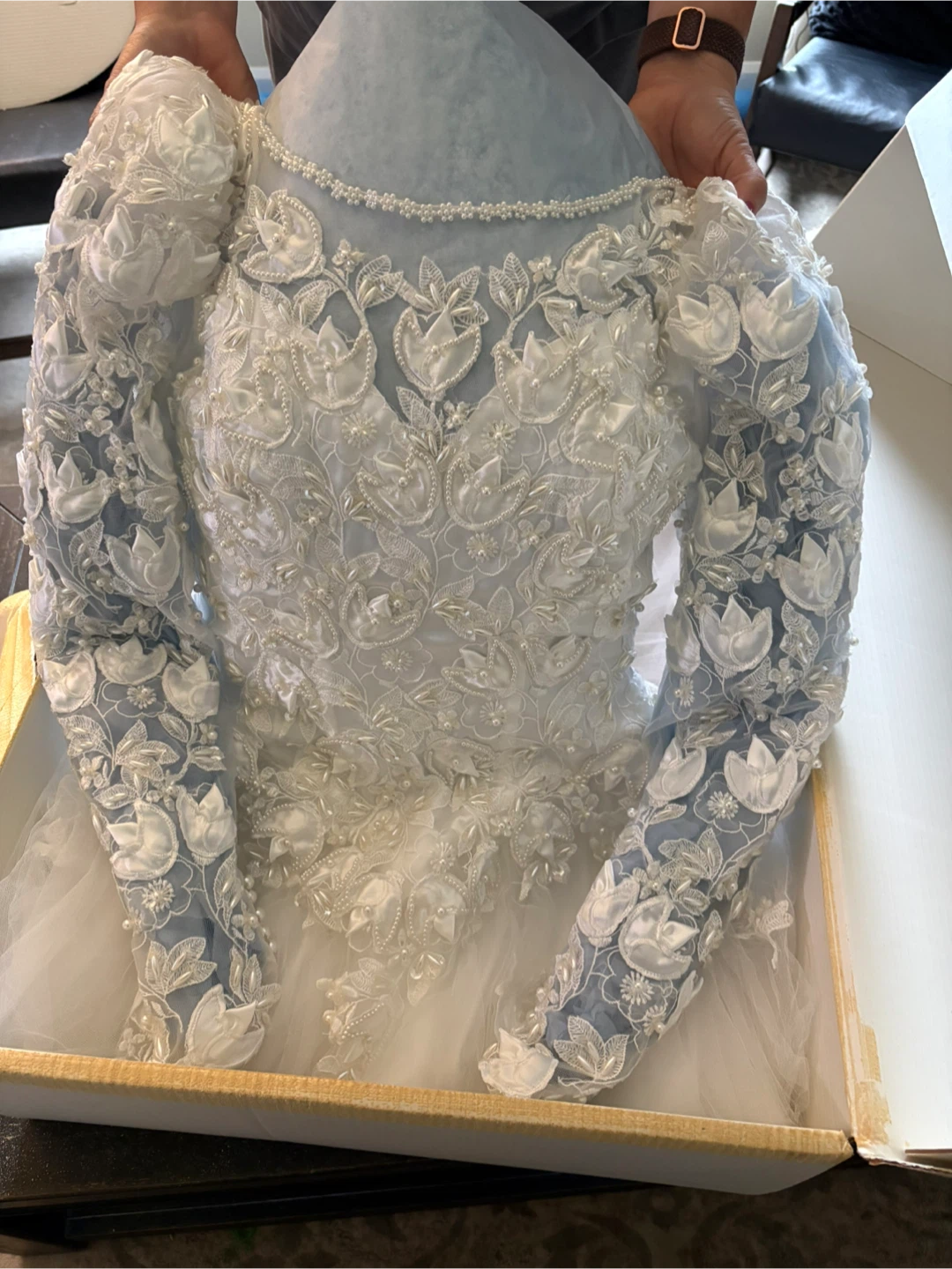 White Wedding Dress with Long Lace Sleeves size 14 - photo 5