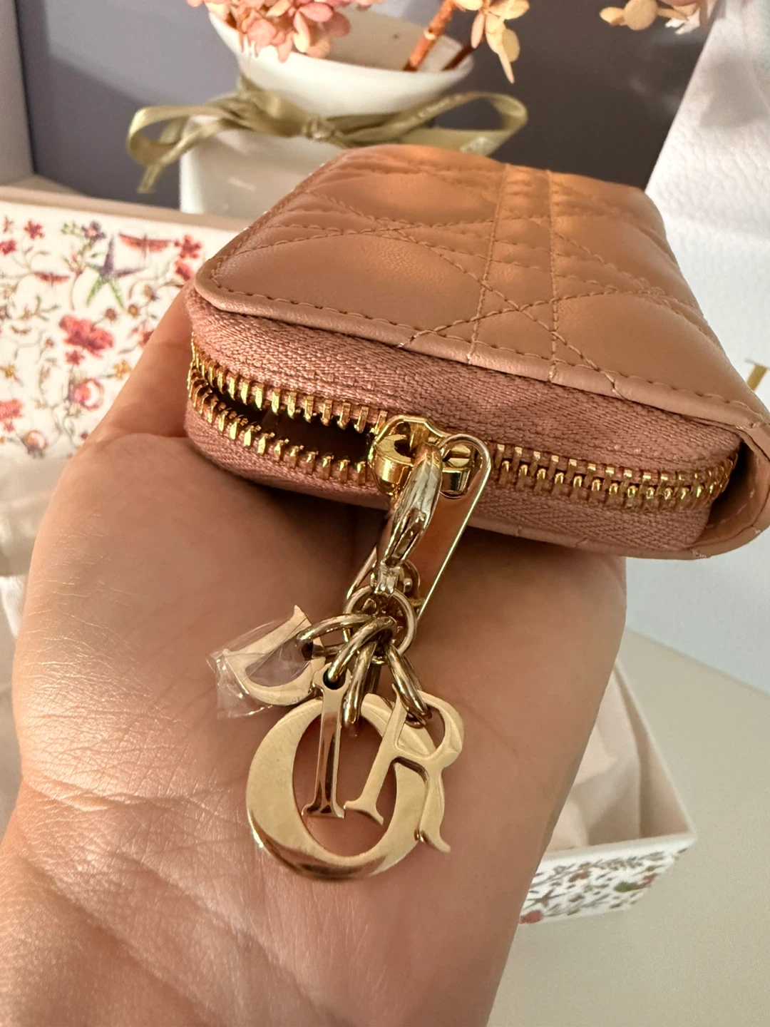 Authentic brand new Dior wallet - photo 4
