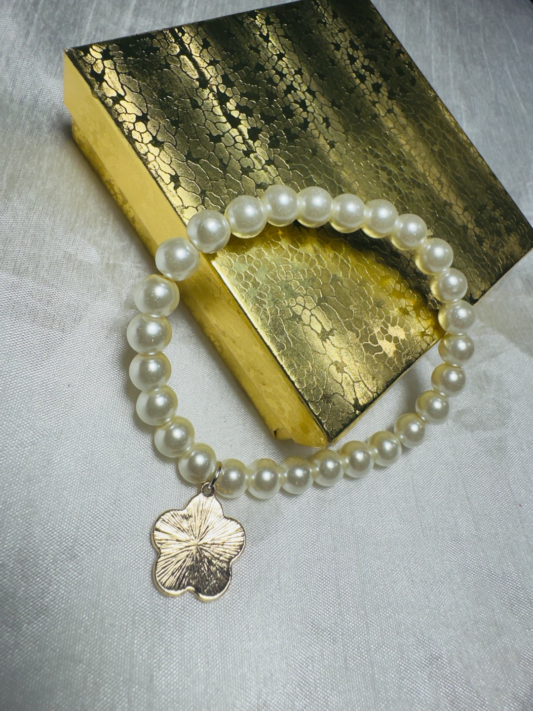 Natural freshwater pearl and gorgeous clove - photo 2