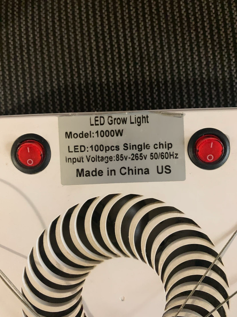 1000W LED Grow Light - photo 3