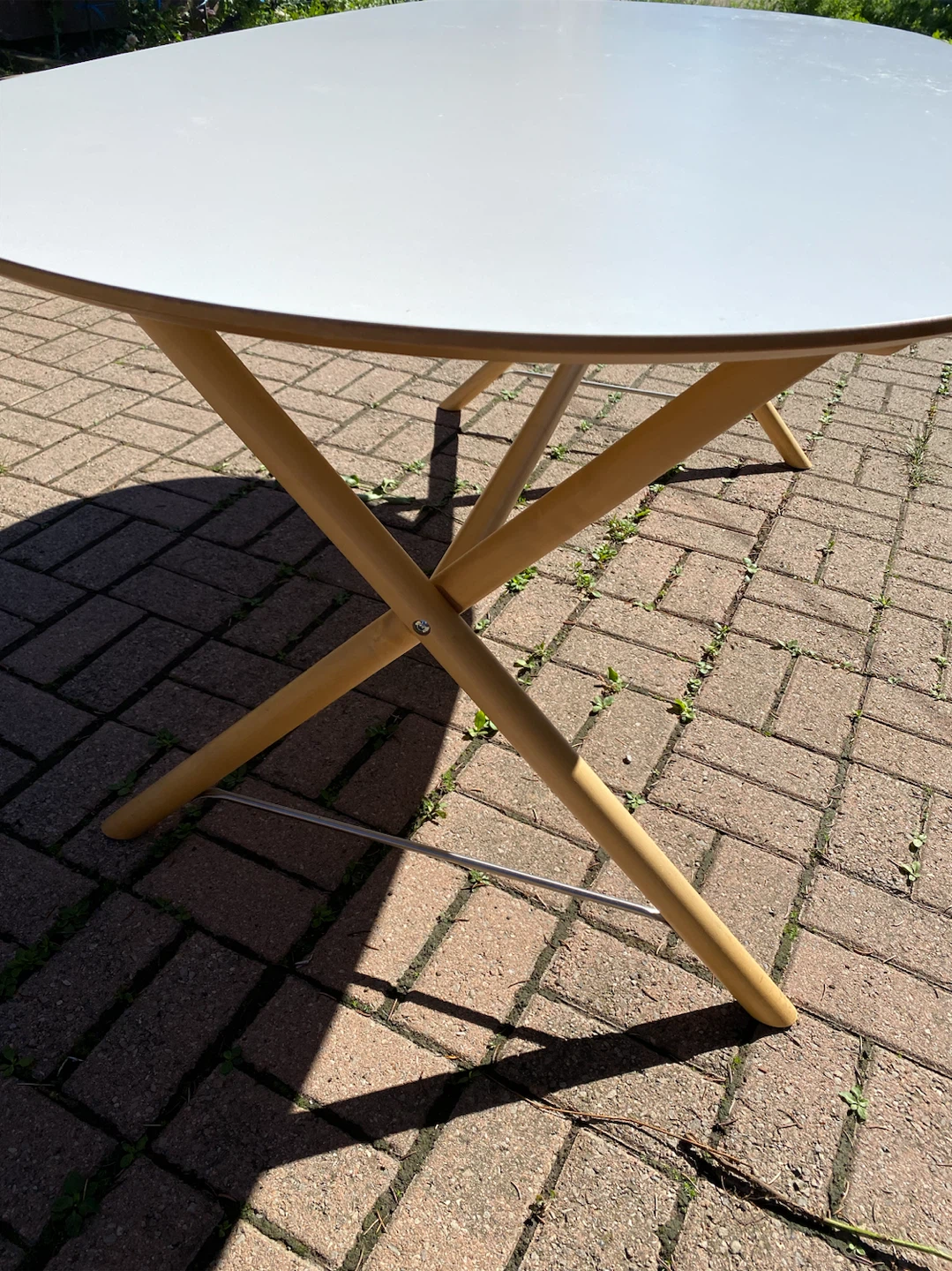 IKEA Oval Coffee Table with Wood Legs - photo 4