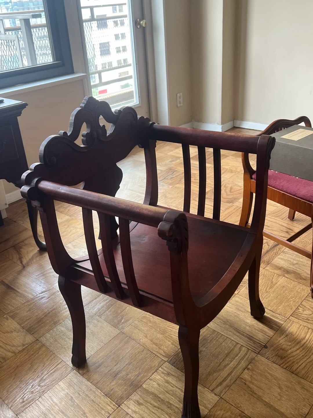 Mahogany Victorian Rococo Revival Antique Chair