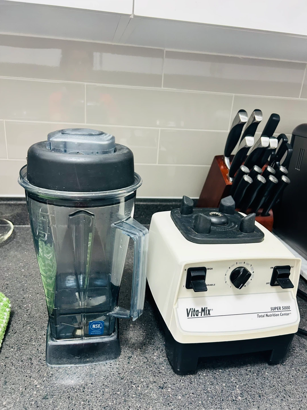 Vitamix Blender - photo 2
