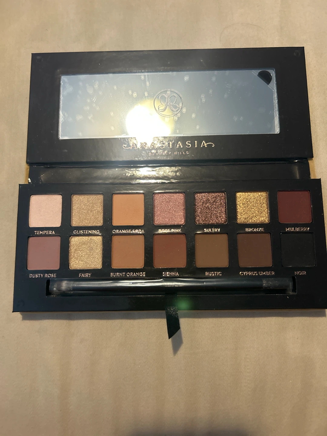 Anastasia Beverly Hills Soft Glam Eyeshadow Palette - photo 3