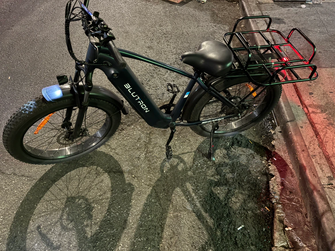 BLUTRON Fat Tire Electric Bike - photo 2