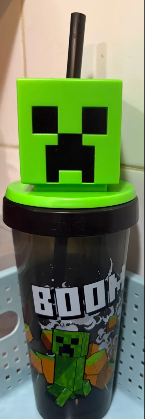 Minecraft Creeper Tumbler with Straw
