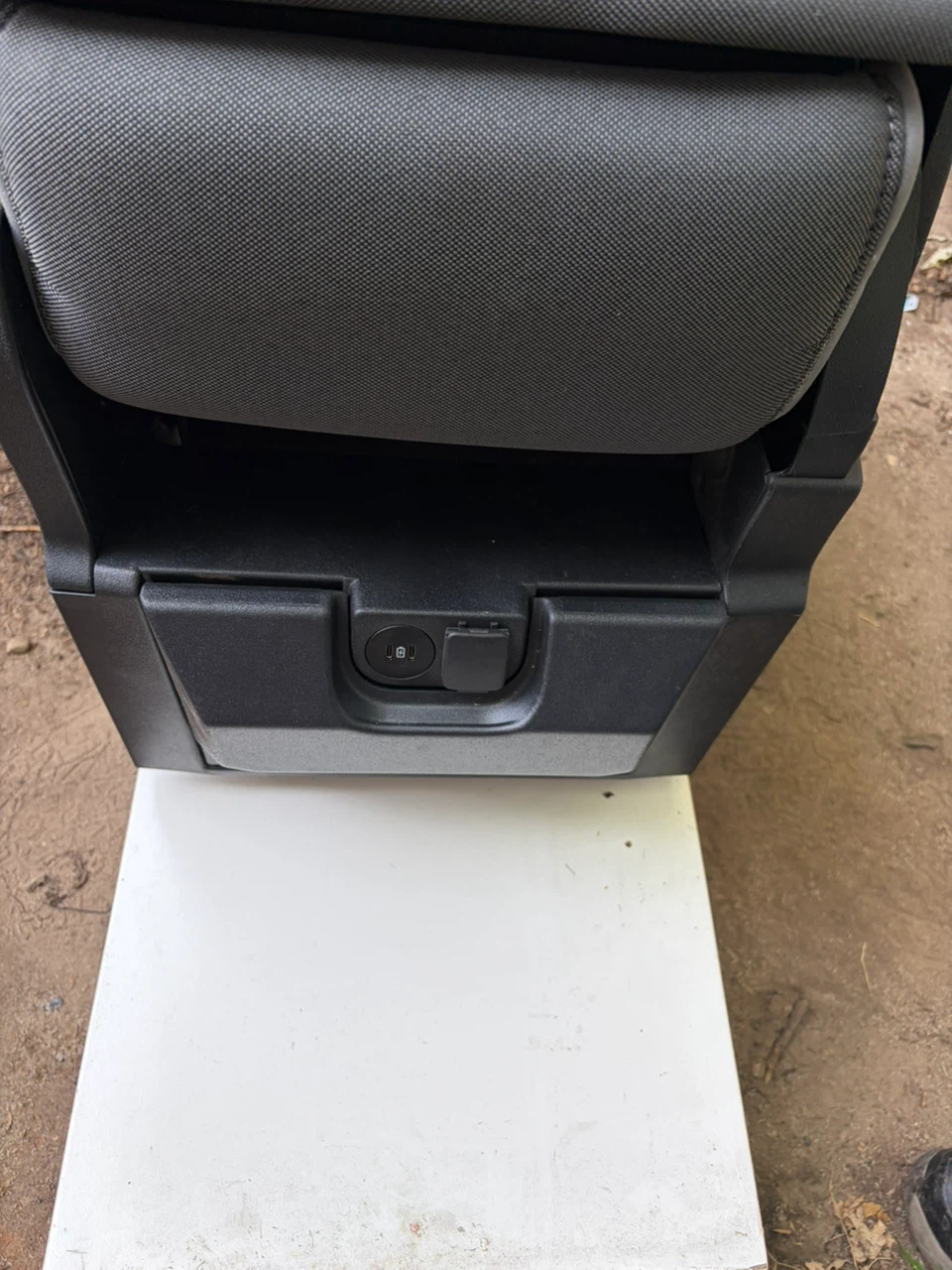 Ford f-series centre jump seat/console  -fabric