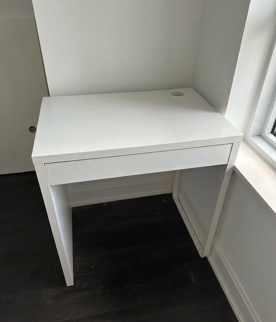 IKEA MICKE Computer Desk White