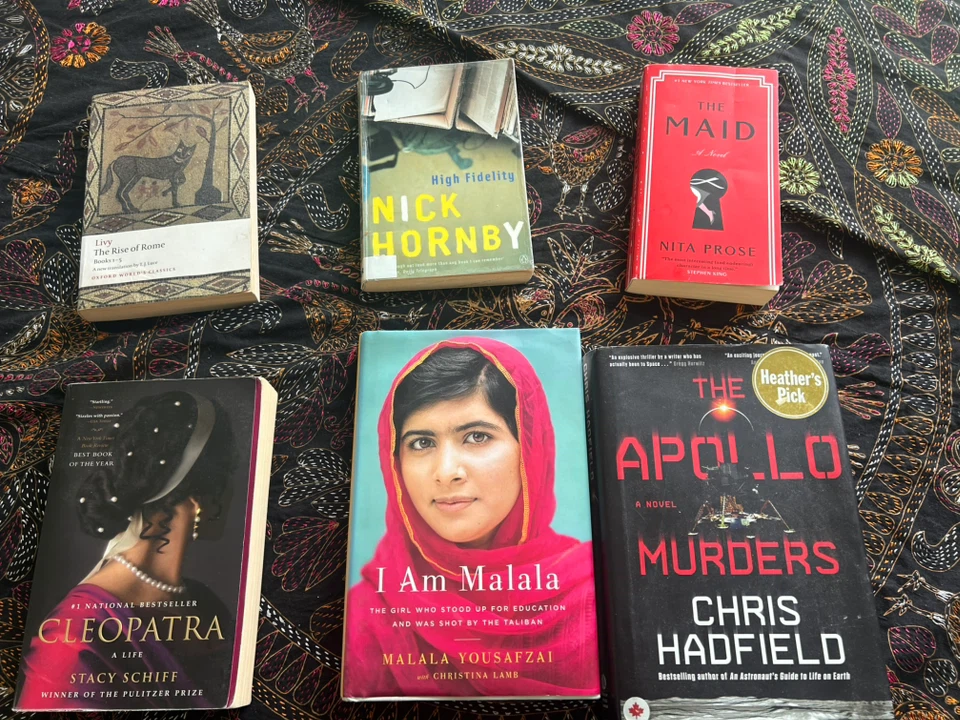 $20 for 6 Fiction & Nonfiction Book Bundle!