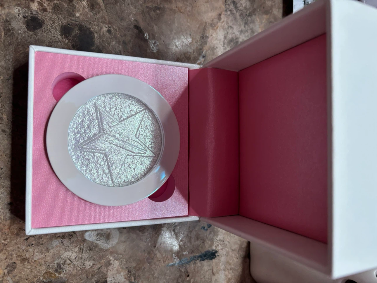 Jeffree Star Cosmetics Extreme Frost Highlighting Powder - photo 4