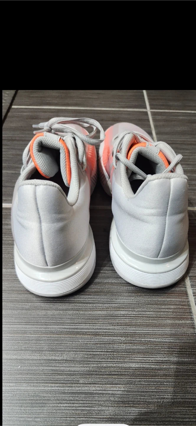 Adidas Tennis Shoes - Grey/Orange