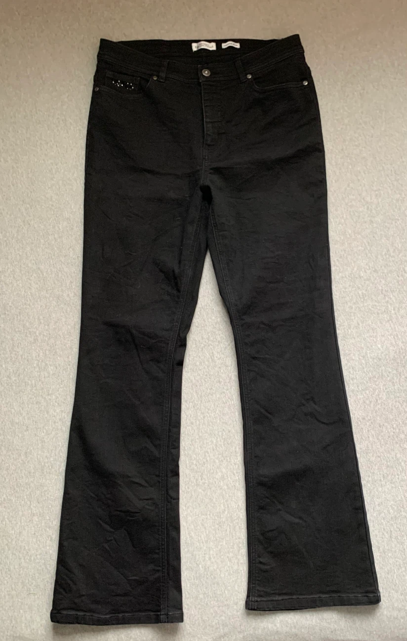 Northern Reflections ‘Essential Slim’ Bootcut Jeans ~ Size 10