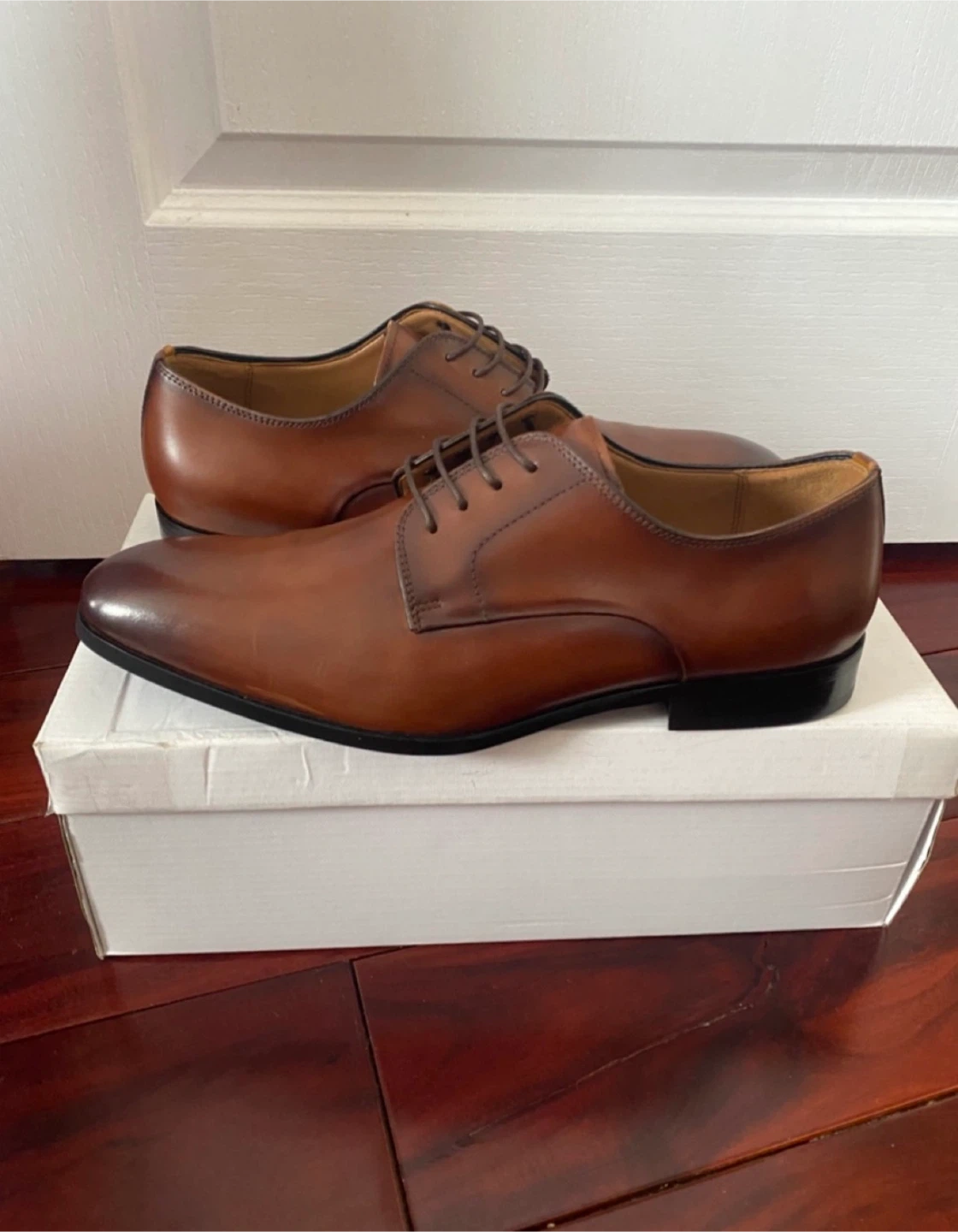 Steve Madden Parsens Tan Leather Dress Shoes - Size 10