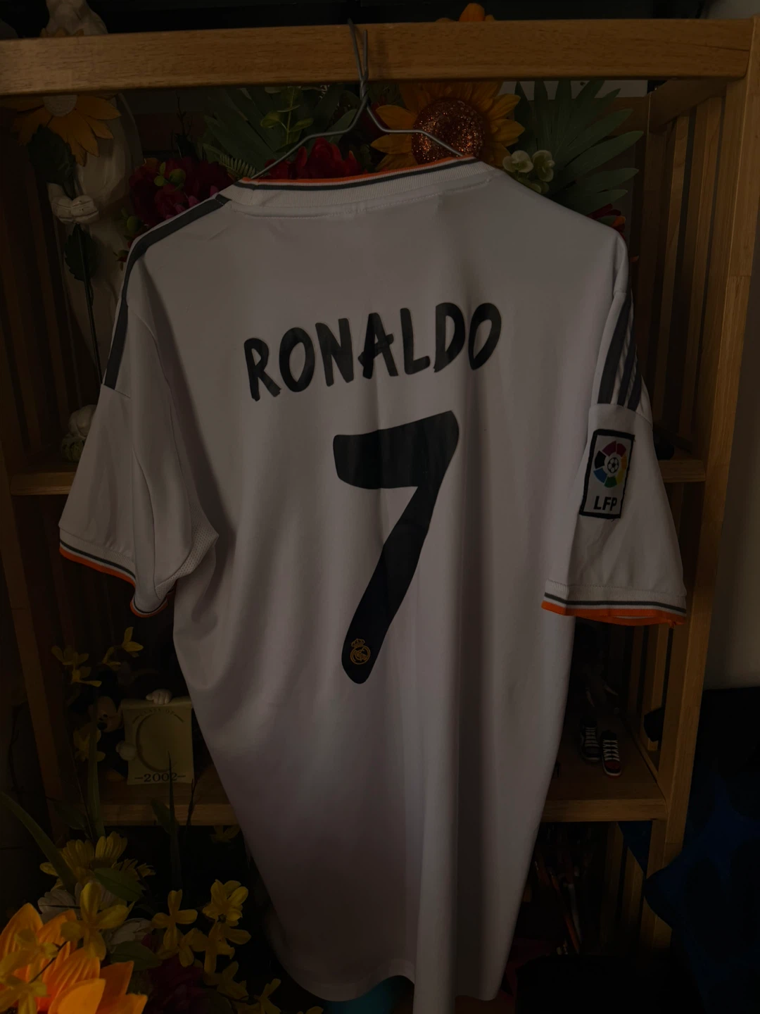 Real Madrid 2013-2014 Ronaldo Jersey - photo 2