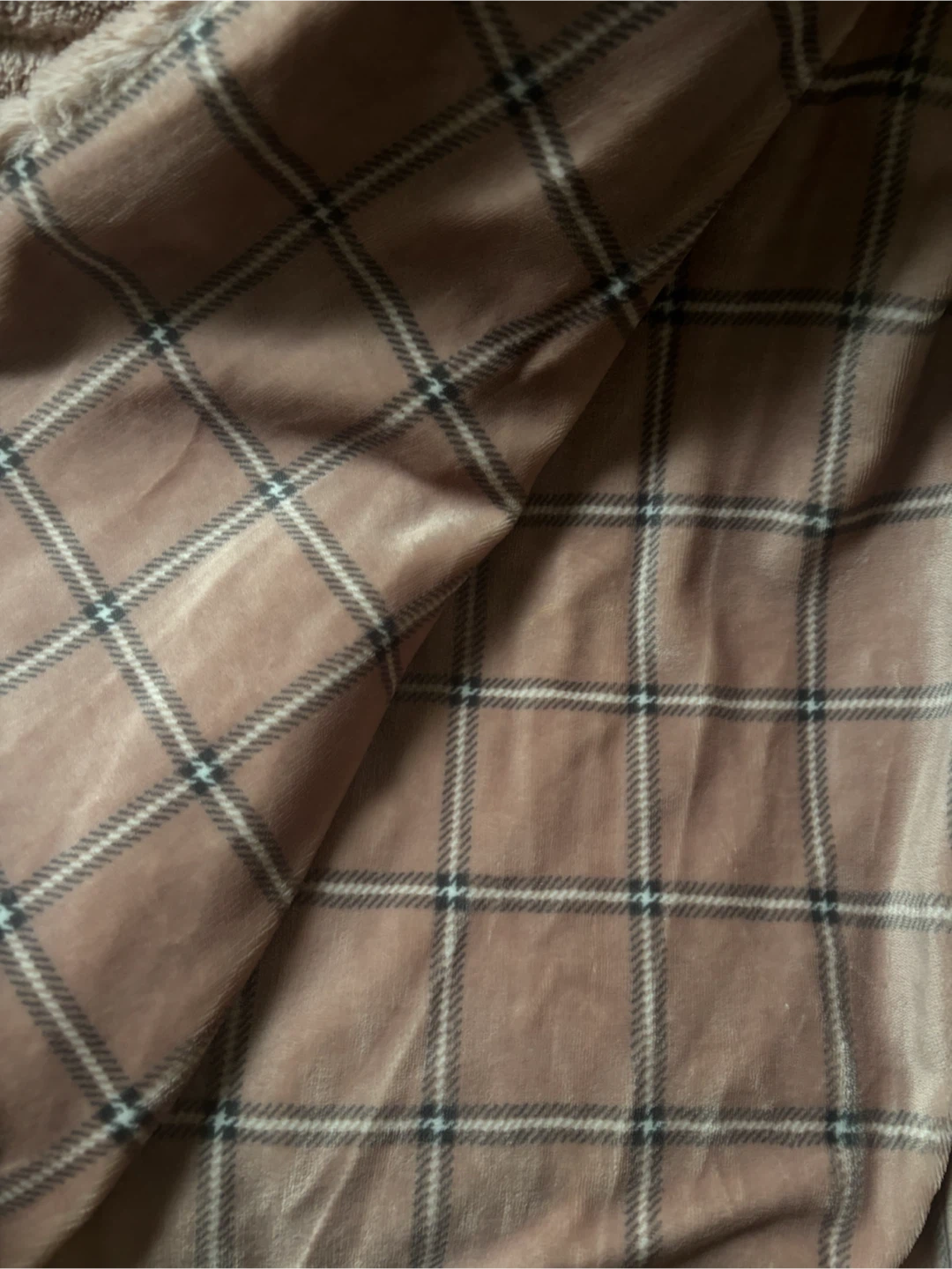 Indigo Channeled Faux Fur Throw Blanket - Dusty Rose - photo 3