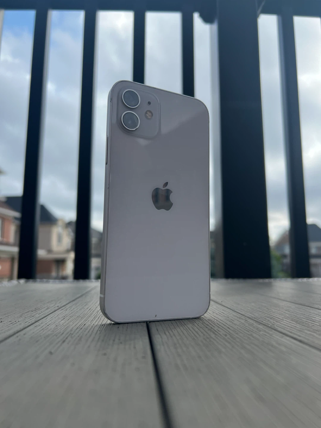 iPhone 12 128GB - White - photo 2
