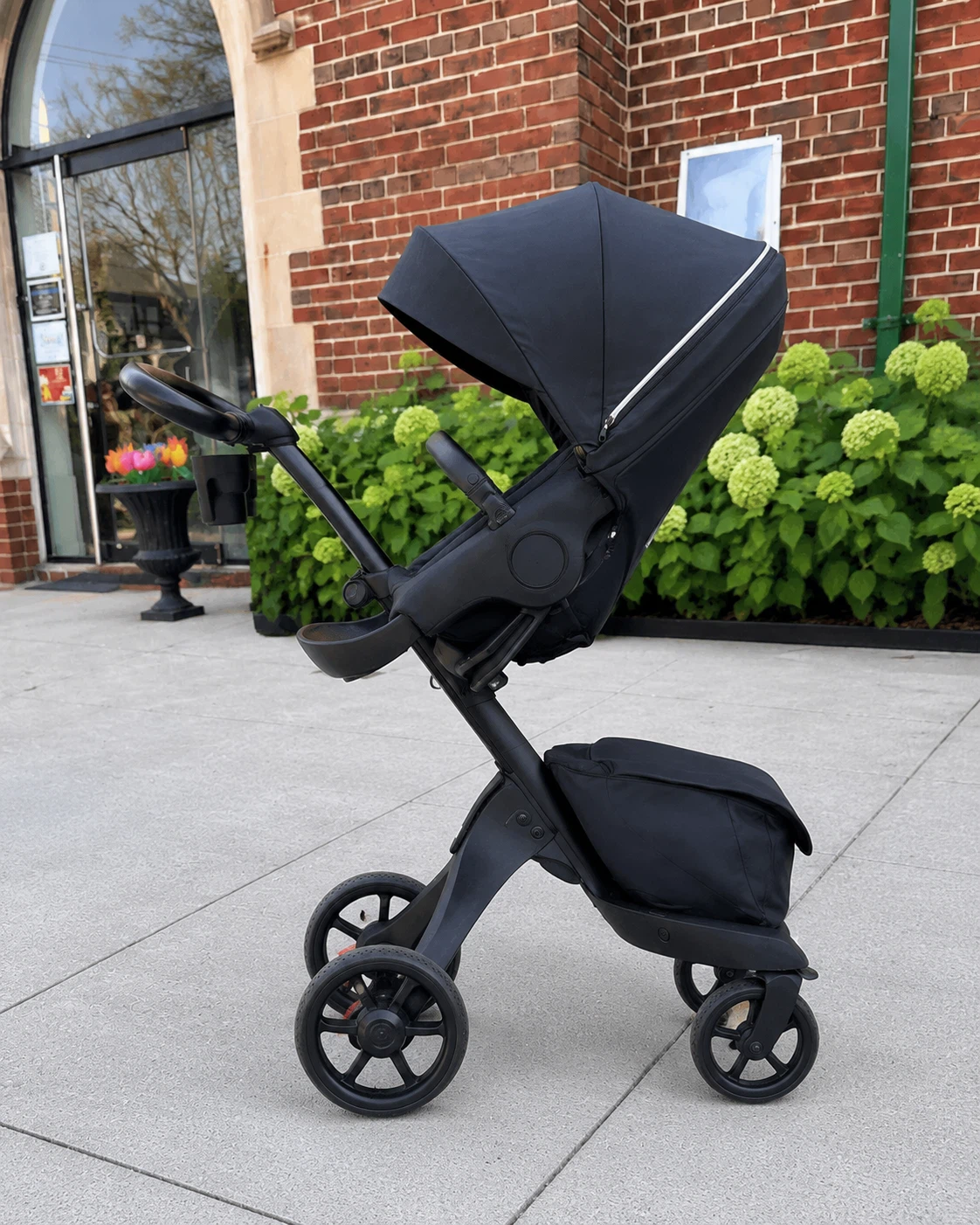 STOKKE Stroller Xplory X Deep Black + all the attachments