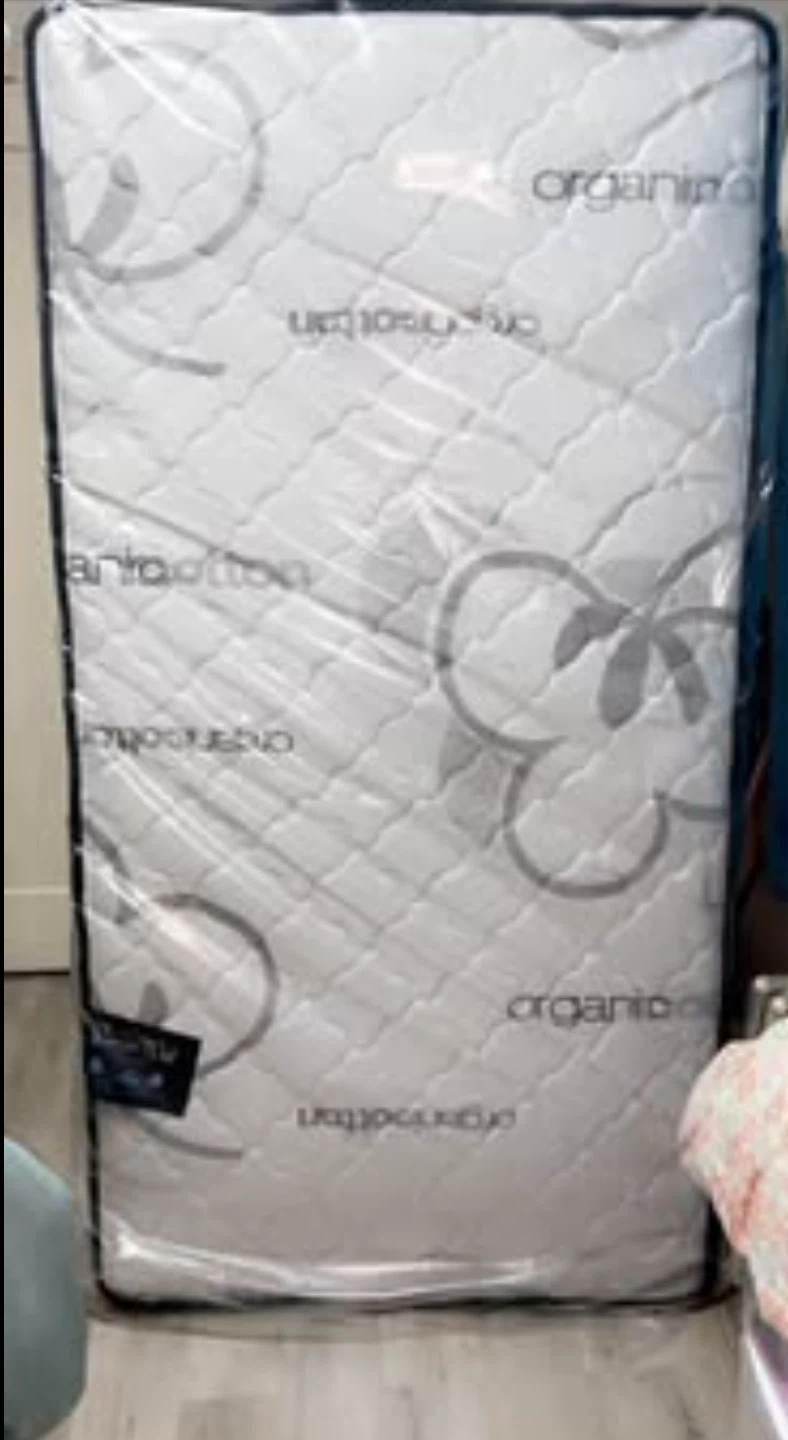 Twin mattress
