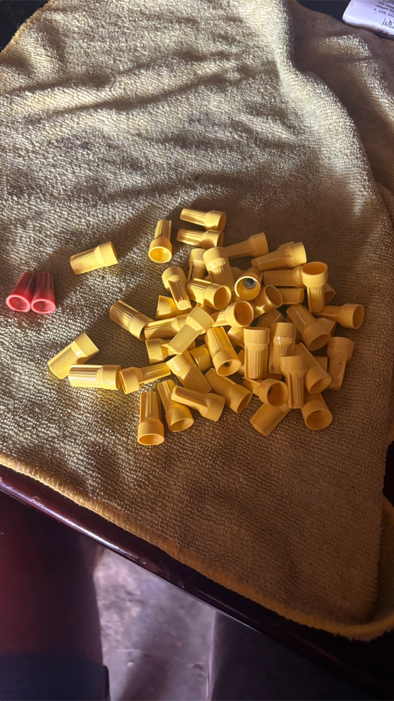 Miscellaneous wire connectors