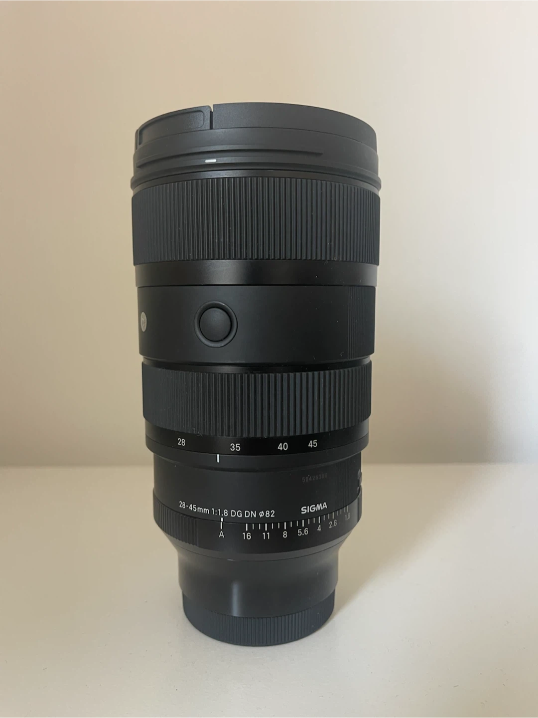 Sigma 28-45mm 1.8 sony Lens