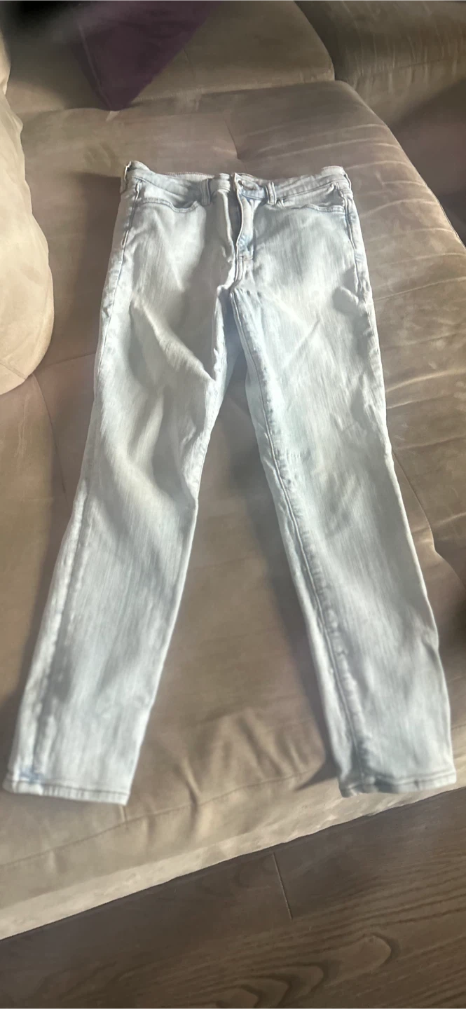 American Eagle "Next Level Stretch" Jeans