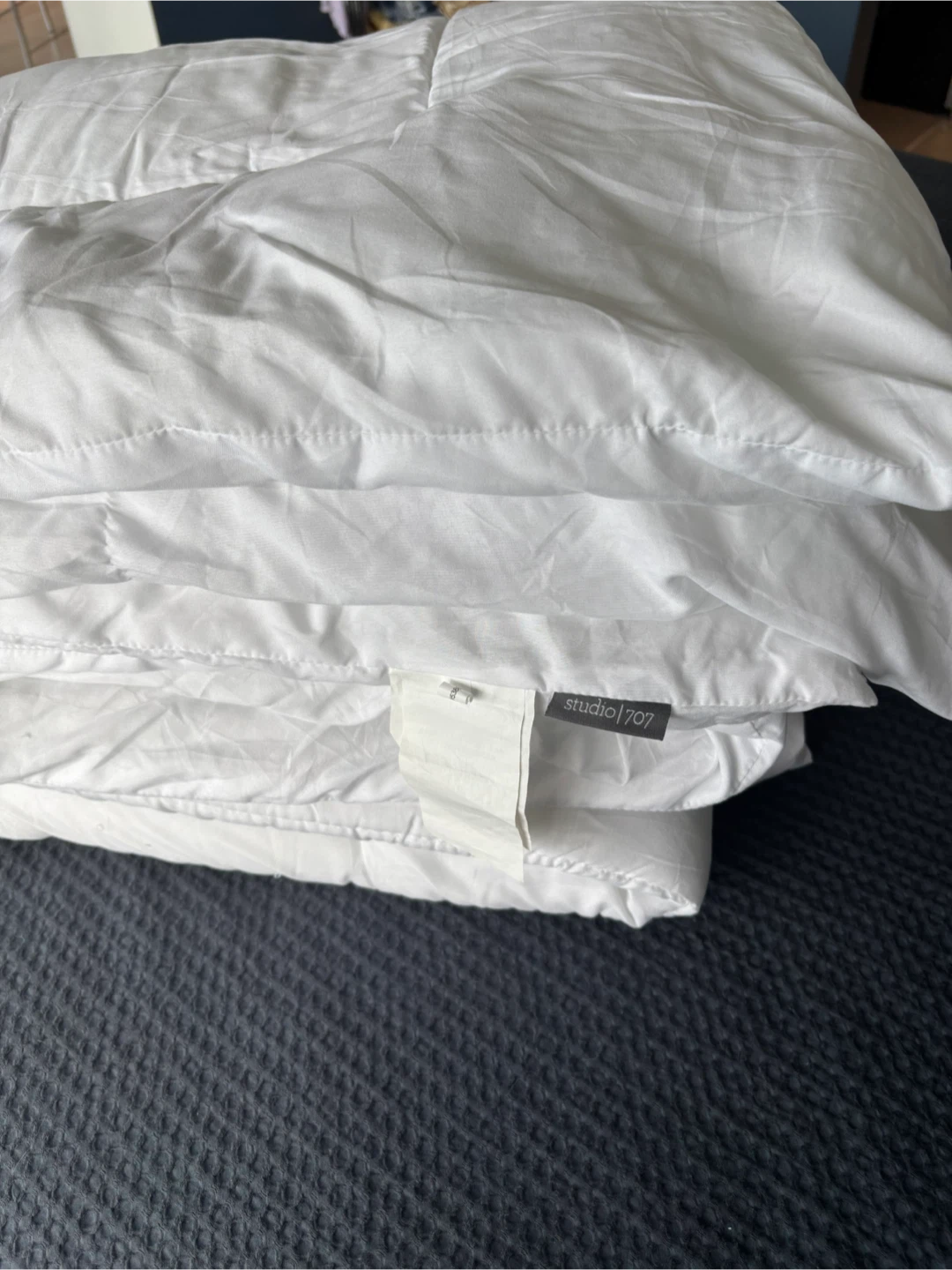 Lightweight queen size duvet