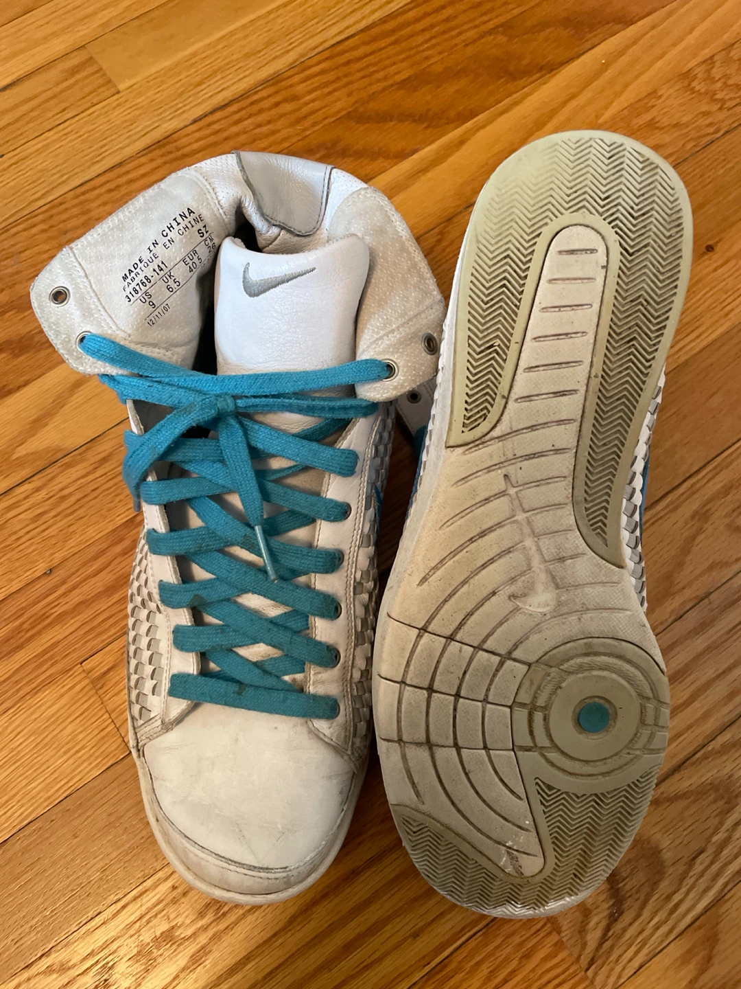 Nike High-Top Sneakers - photo 3