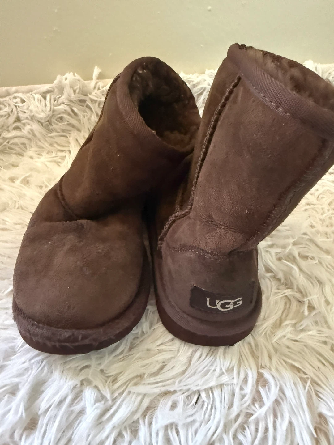 UGG Australia Classic Short Boots - Chocolate Brown - photo 3
